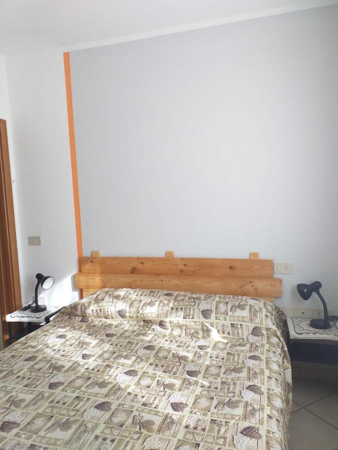 קלס B&B Las Vegan מראה חיצוני תמונה
