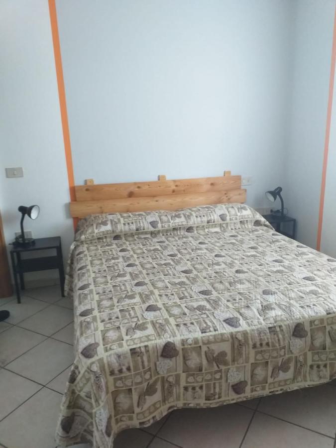 קלס B&B Las Vegan מראה חיצוני תמונה
